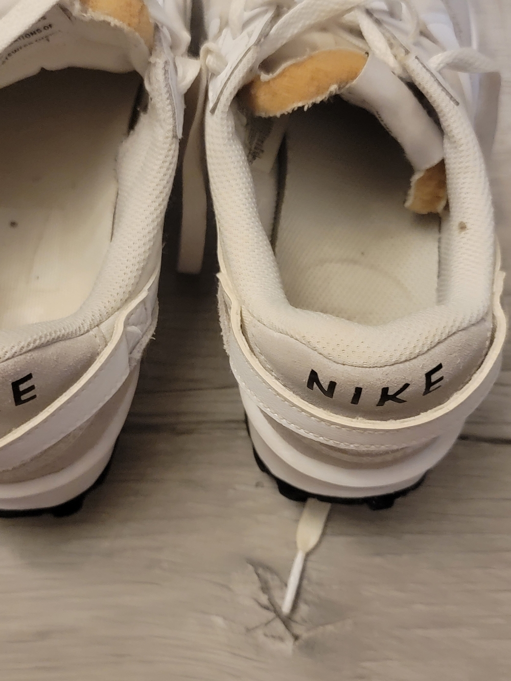 Nike Cream White Casual Sneakers - Picture 4 of 7